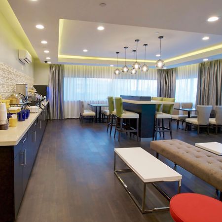 Days Inn & Suites By Wyndham Port Arthur Luaran gambar